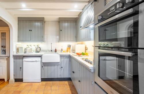 Walsingham House | The Old Smithy by Big Skies Cottages