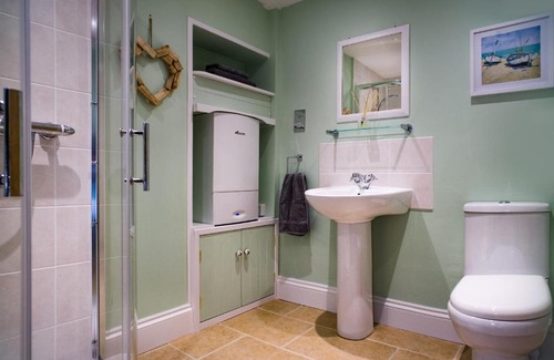 Newcastle Emlyn House | The Old Stables Aberporth