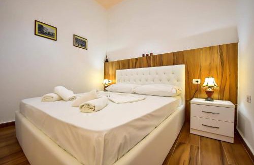 Gjirokaster Hotel | THE OLD TOWN CLOCK