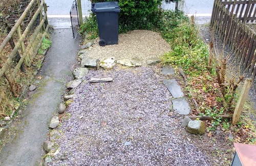 Machynlleth Cottage | The Old Weaver's Cottage. Traditional Welsh Cottage with woodburner and garden.