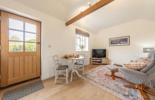 Pentlow House | The Old Woodstore