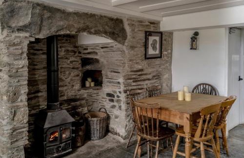 Tintagel Hotel | The Olde Malthouse Inn