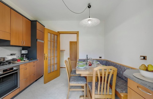 Arco Apartment | The Olive Tree Garden With Mountain View, Arco, Italy