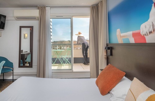 Cap d'Agde Hotel | The Original City, Hotel Cap Maya, Palais des congrès