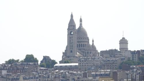 Quartier des Grandes-Carrieres Hotel | The Originals Boutique, Hôtel Maison Montmartre Paris Les Puces
