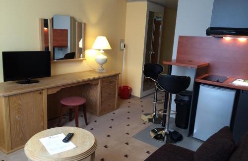 Saint Nicolas - Charles III - Ville vieille - Trois Maisons - Leopold Apartment | The Originals Residence, Kosy Nancy Coeur de Ville