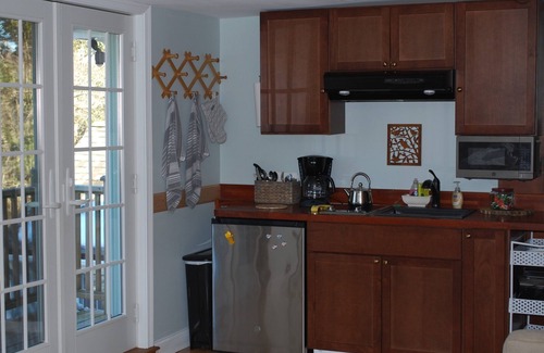 Barnstable Apartment | ★ The Osprey Nest Suite ★ Private Entrance & Bath ★