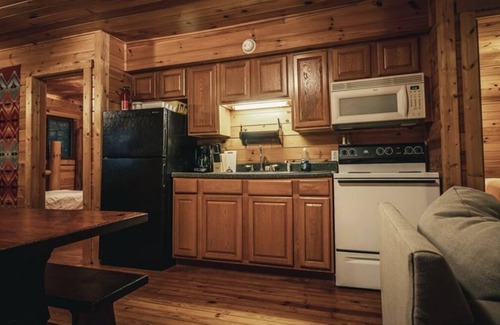 Bryson City Cabin | The Outpost #52 - Nantahala Village Resort