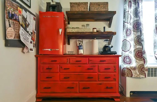 Berryville Apartment | The Outpost Suite 3 - Whimsical Farmhouse Retreat
