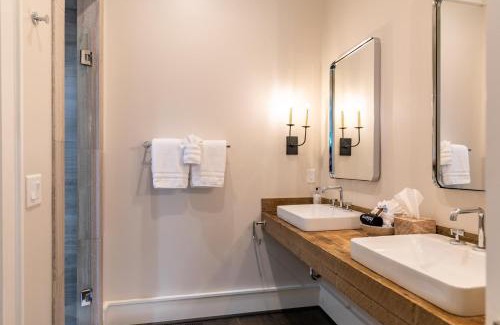 Banner Elk House | The Outside Inn at Eagles Nest