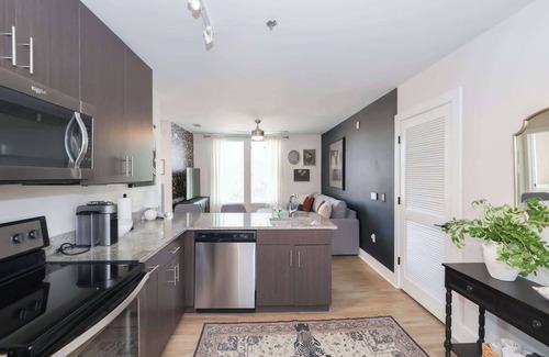 Oxford Condo | The Overlook at 514 by Apex Short Term Stays
