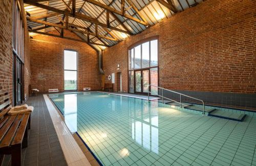 Sculthorpe House | The Owl