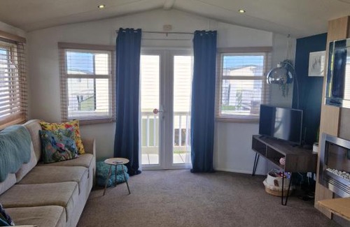 Swalecliffe Resort | The Oyster Shell