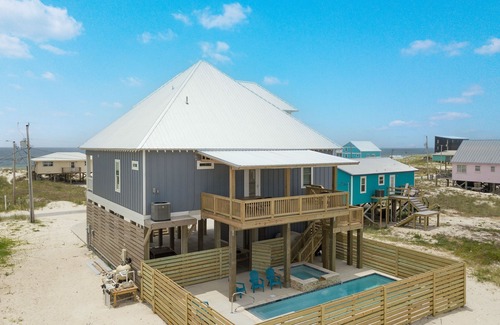 Fort Morgan House | The Paddock. Brand new home on the 2nd tier. Private pool in the Spring of 2022.