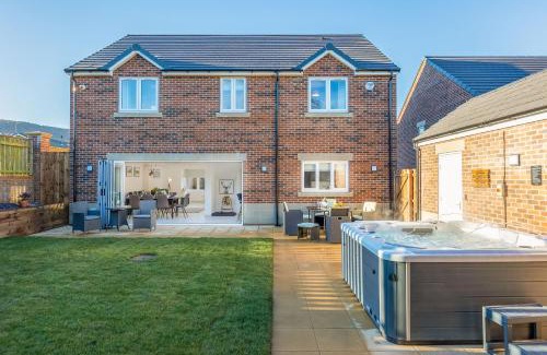 Guisborough House | The Paddock