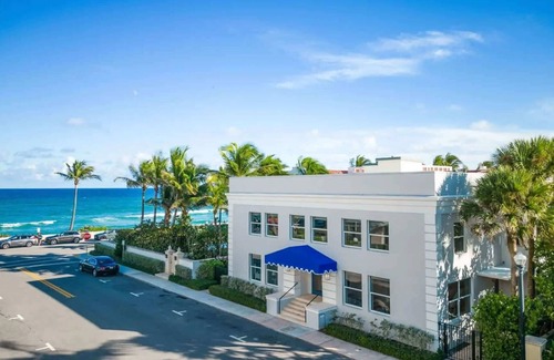 Palm Beach Apartment | The Palm Beach House - Nautical