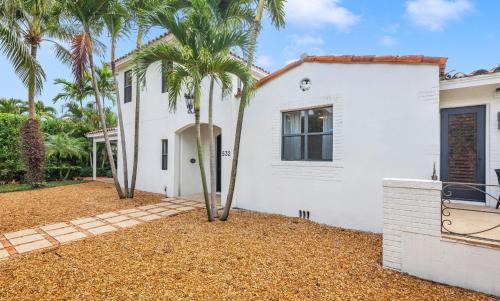 Palm Beach - West Palm Beach House | The Palm Manor Luxury Villa