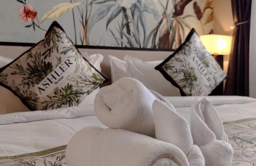 Seri Tanjung Pinang Hotel | The Palm Suite Tanjung Tokong