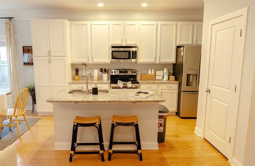North Charleston House | The Palmetto @ Park Circle - 10 Minutes From Downtown, The Palmetto @ Park Circle