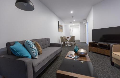 Kent Town Apartment | The Palms Apartments
