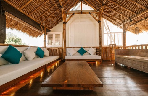 Batu Bolong Hotel | The Palms Canggu