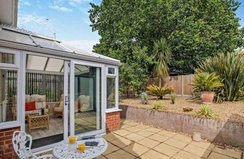 Postwick with Witton House | The Palms