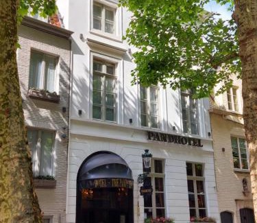 Historical Center Bruges Hotel | The Pand - Charming Boutique Hotel