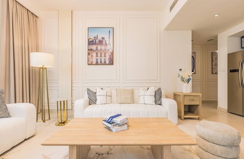Downtown Dubai Apartment | the 'Paris' condo