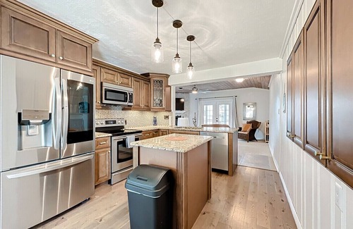 Pinellas Park Apartment | The Parkside Retreat at 78th Street