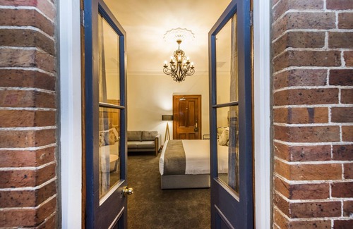 Central Mudgee Hotel | The Parkview Hotel Mudgee