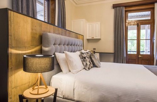 Central Mudgee Hotel | The Parkview Hotel Mudgee