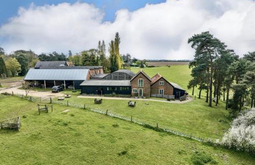 Ipswich House | The Parlour