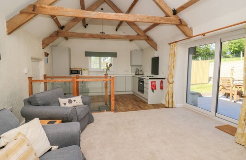 Cardigan Cottage | THE PARLOUR, pet friendly, with hot tub in Cardigan