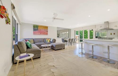 Calare House | The Pasadena - Entertainer's Haven Firepit