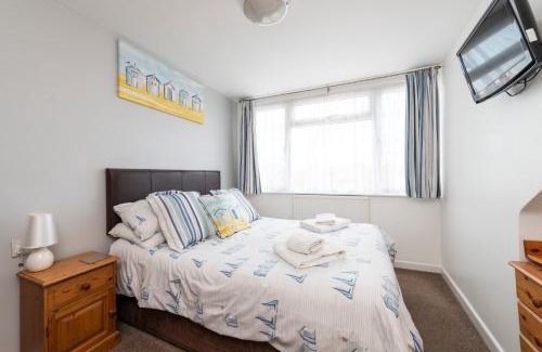 Weymouth House | The Pebbles - Adults Only