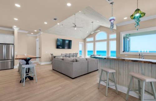 Navarre Beach House | The Pelican Dive by Gulf Coast Getaways