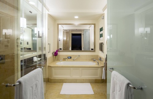 Near North Side Hotel | The Peninsula Chicago