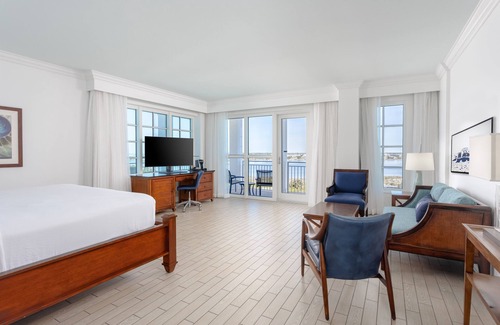 Villa Sabine Hotel | The Pensacola Beach Resort