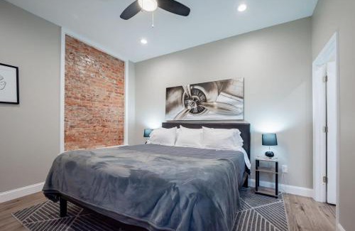 Wilmington Apartment | The Penthouse at Park Place King bed fast WIFI and free coffee