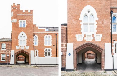 Chester Apartment | The Penthouses, 8 Albion Mews