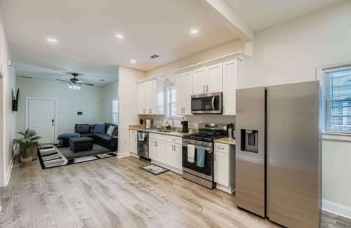 Peoplestown House | The Peoples Retreat S