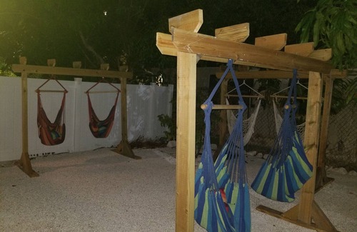 Nassau House | The Perfect Island Getaway #1