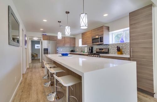 Encinitas House | The Perfect large Family Beach Getaway! 3 Min Walk To Beach - Family reunions!
