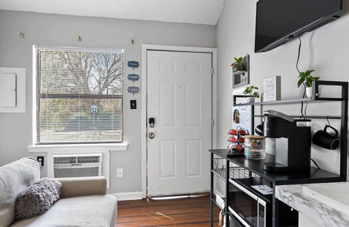 Southwest Raleigh Apartment | The Perfect Raleigh Hideaway