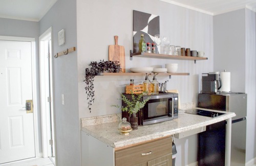 Englewood Condo | The Petite Stay | Studio Retreat Near DTC + Pool
