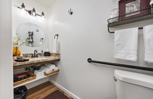 Tehachapi Villa | The Petite-Villas at Dorner Family Vineyard
