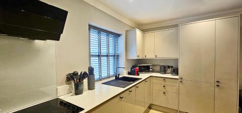 Whitchurch Apartment | The Philog by Switchback Stays