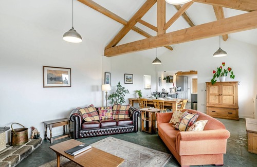 East Morton House | THE PIGGERY, pet friendly, character holiday cottage in East Morton