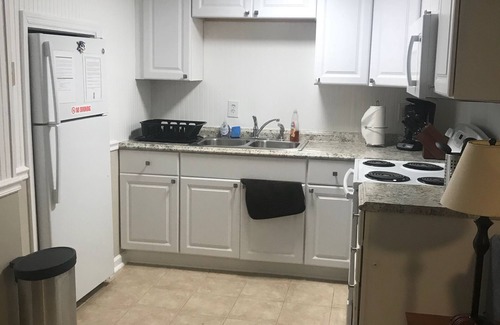 Tybee Island Condo | The Pineapple Cottage Condo - Waterfront living on Chimney Creek