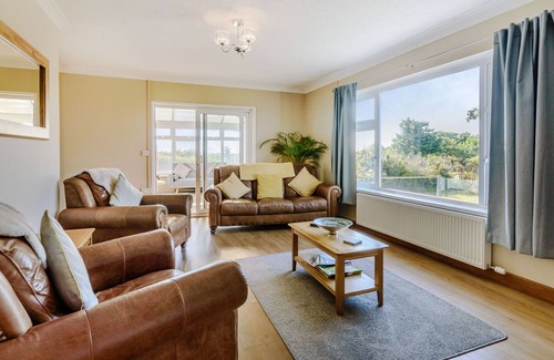 Haverfordwest House | THE PINES, pet friendly, with hot tub in Roch